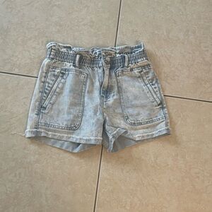 Jean shorts!